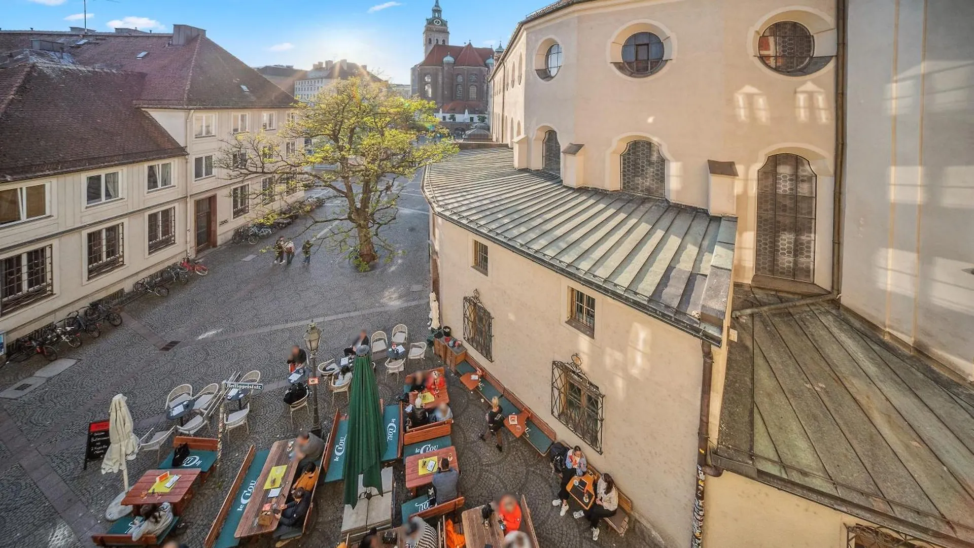 Munich Most Central Holiday Apartment 90M2 - 969 Sq Ft Of Luxury